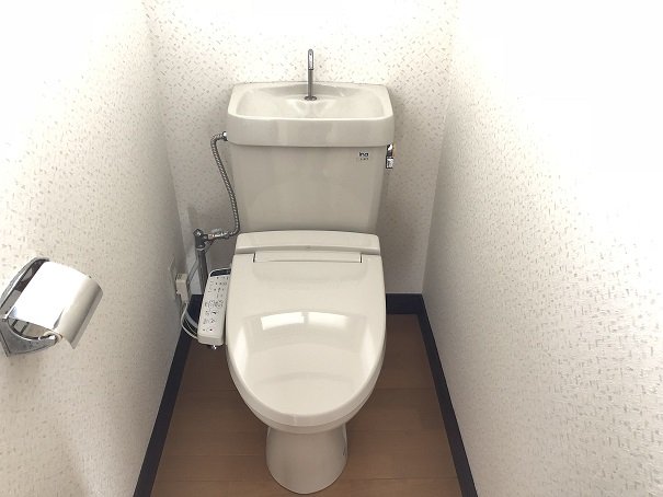 トイレ メゾン金子